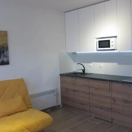 Planinac 05 Apartment Divcibare