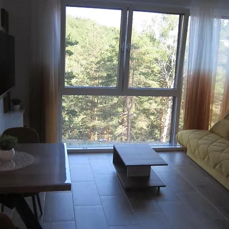 Planinac 05 Apartment *